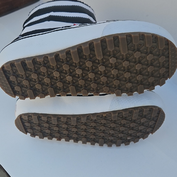 Vans Slip-On Snow Boot Black - Picture 6 of 10